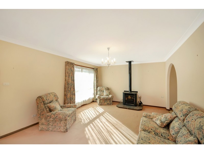 5 Hill Street, Wentworth Falls NSW 2782