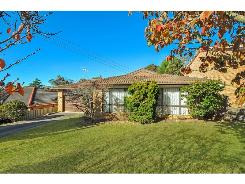 5 Hill Street, Wentworth Falls NSW 2782