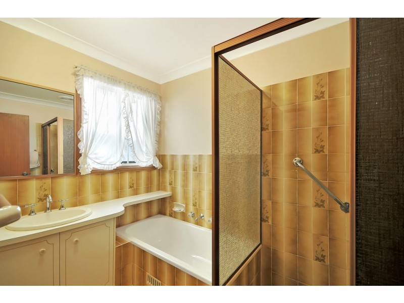 5 Hill Street, Wentworth Falls NSW 2782