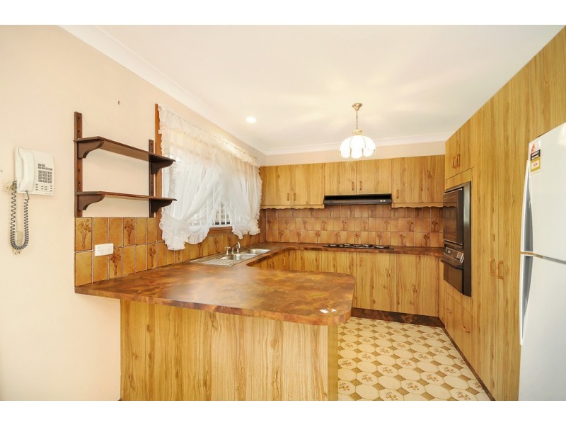 5 Hill Street, Wentworth Falls NSW 2782