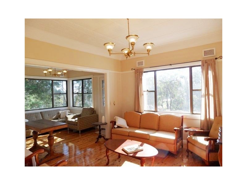 2 Fitzgerald Street, Katoomba NSW 2780