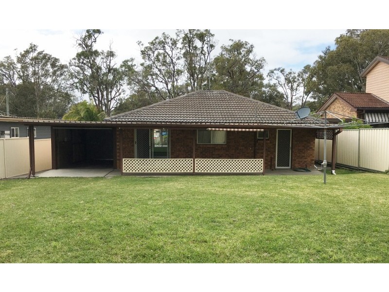 85 Cams Boulevard, Summerland Point NSW 2259