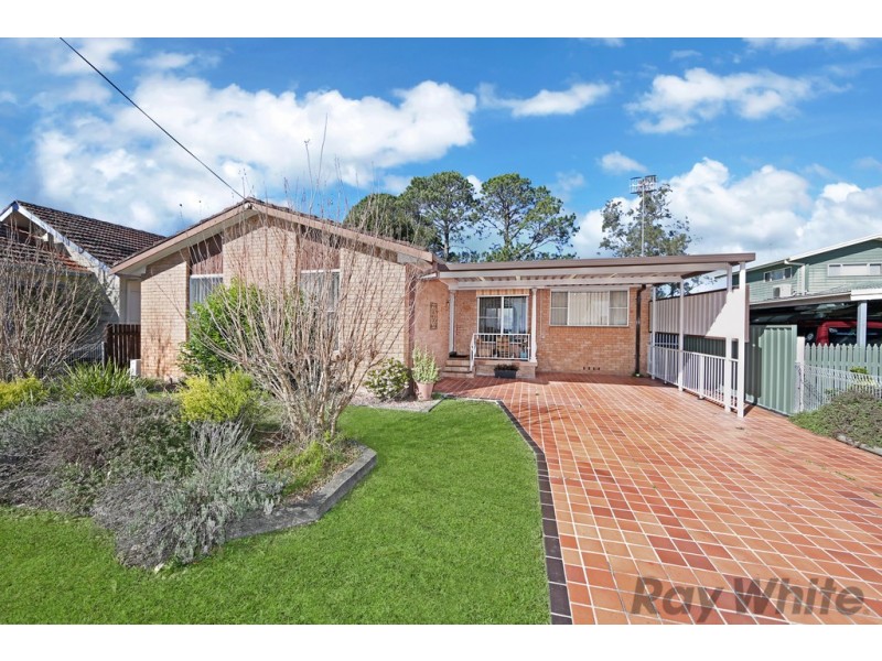 64 Hillcrest Avenue, Tacoma NSW 2259