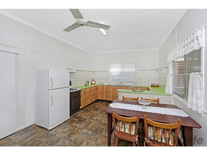 48 Kobada Avenue, Buff Point NSW 2262