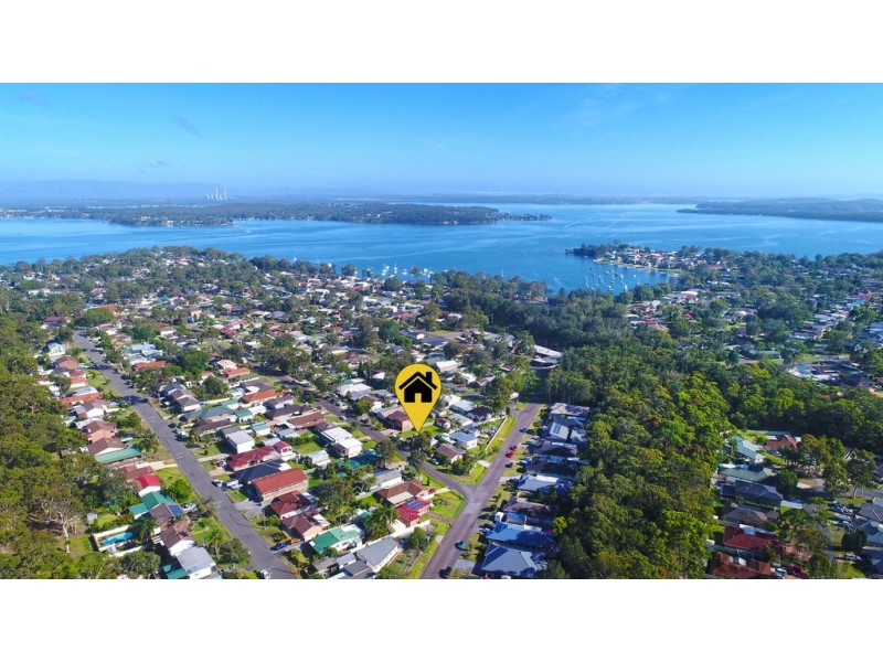 40 Anembo Avenue, Summerland Point NSW 2259