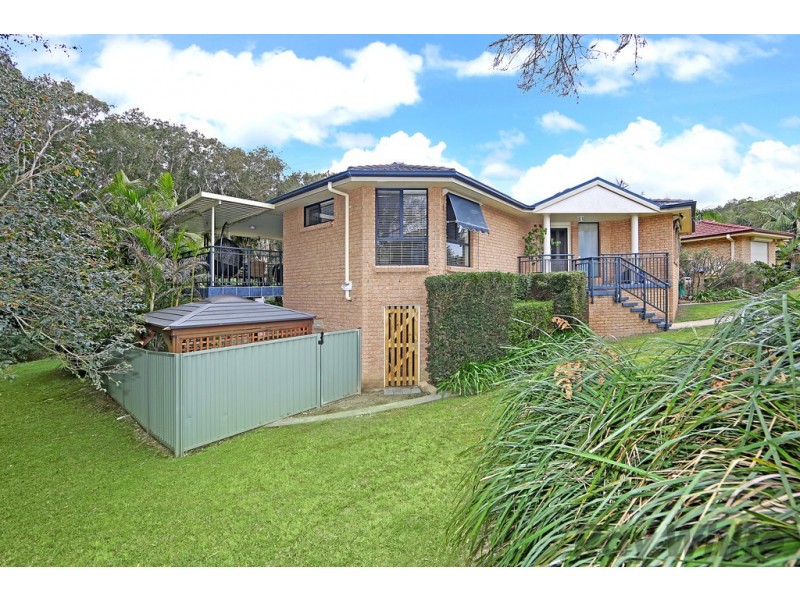 61 Sixth Avenue, Toukley NSW 2263