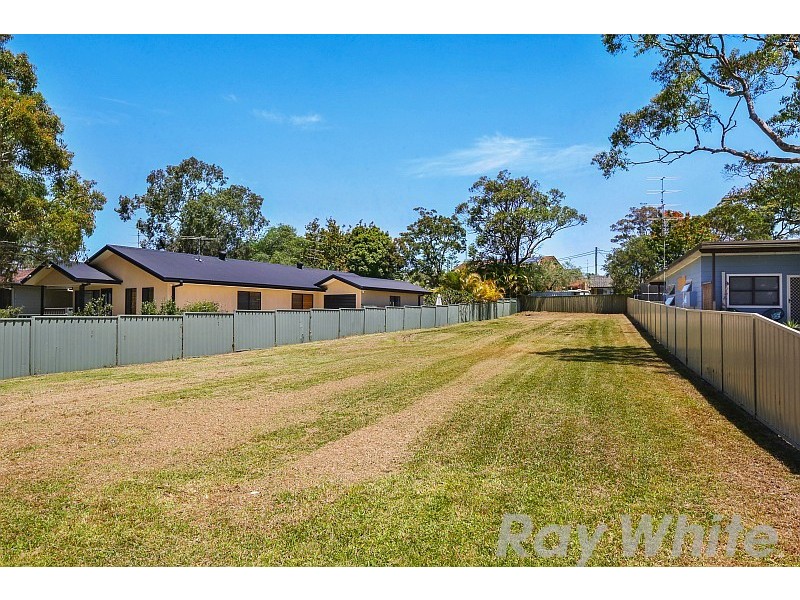 32 Collendina Road, Gwandalan NSW 2259