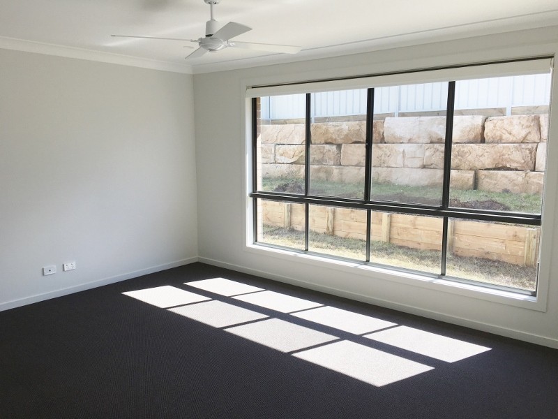 159 Johns Road, Wadalba NSW 2259