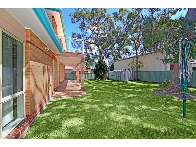 10 Government Road, Summerland Point NSW 2259