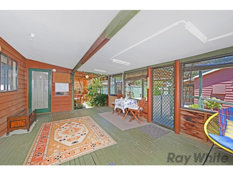 4 Barton Road, Doyalson NSW 2262
