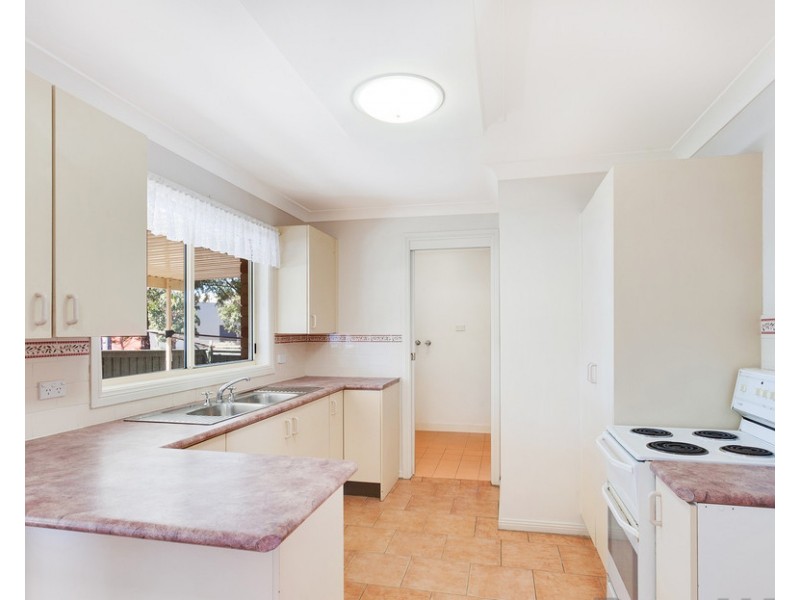 14 Lonsdale Close, Lake Haven NSW 2263