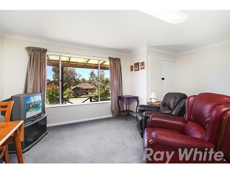 34 Delia Avenue, Budgewoi NSW 2262