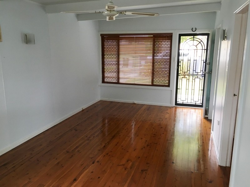 23 Delia Avenue, Budgewoi NSW 2262