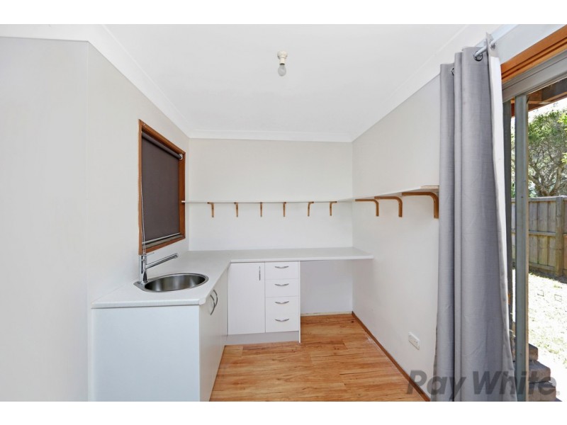 2 Noela Place, Budgewoi NSW 2262