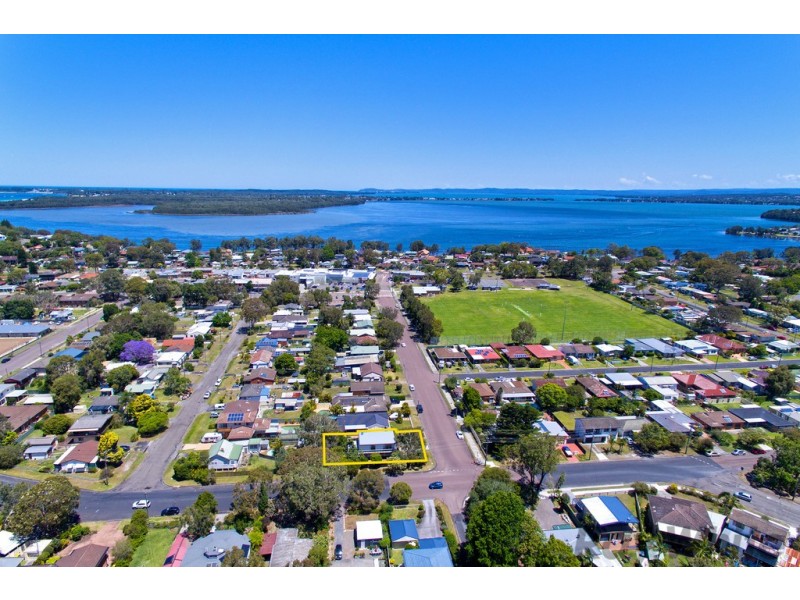 2 Noela Place, Budgewoi NSW 2262