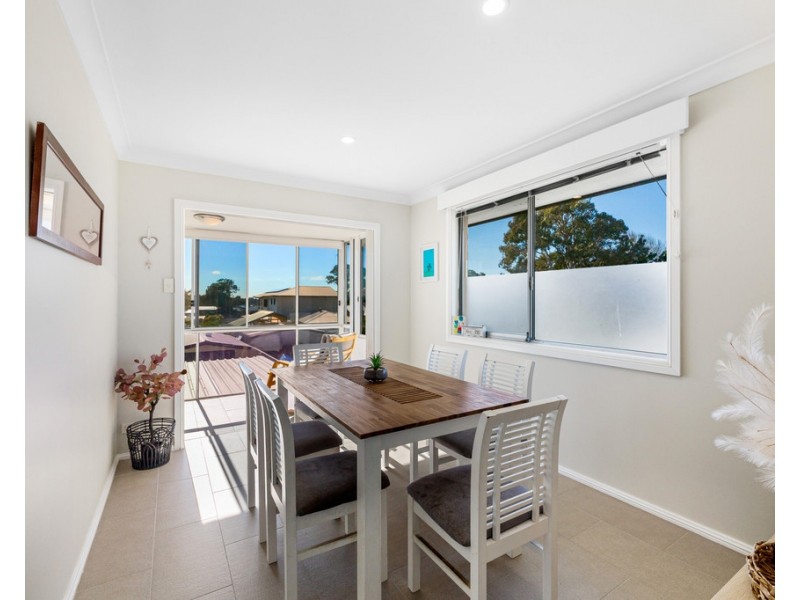 22 Alice Parade, Toukley NSW 2263