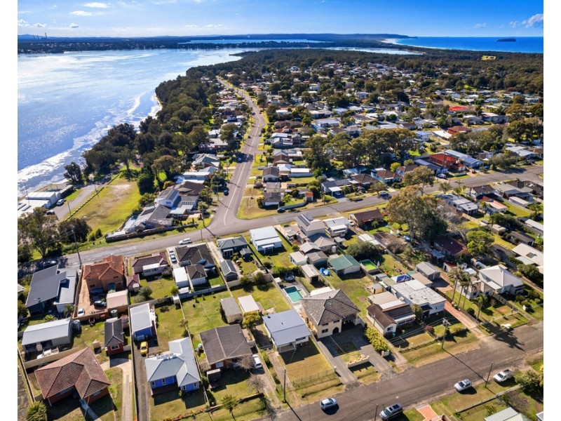 22 Alice Parade, Toukley NSW 2263