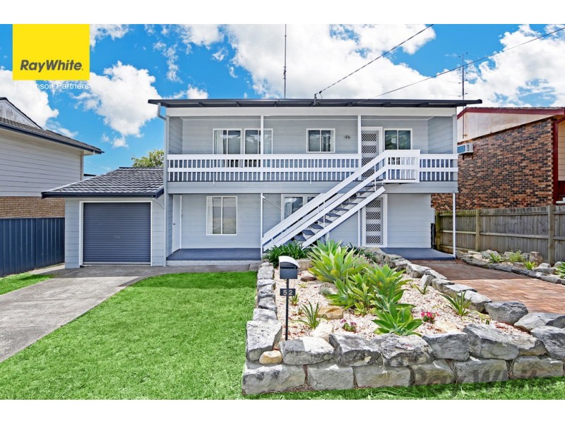 52 Yeramba Road, Summerland Point NSW 2259