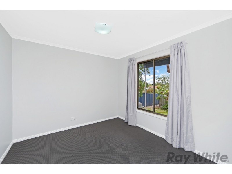 52 Yeramba Road, Summerland Point NSW 2259