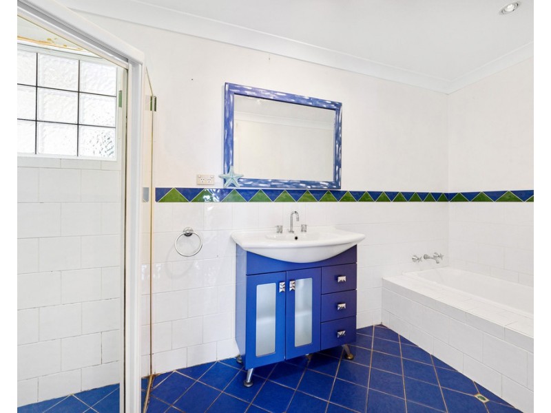 60 Donald Avenue, Kanwal NSW 2259