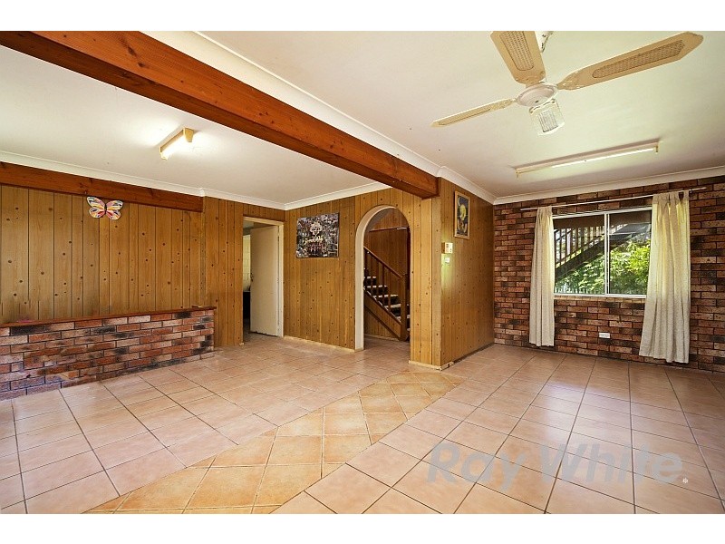 9 Crossingham Street, Canton Beach NSW 2263
