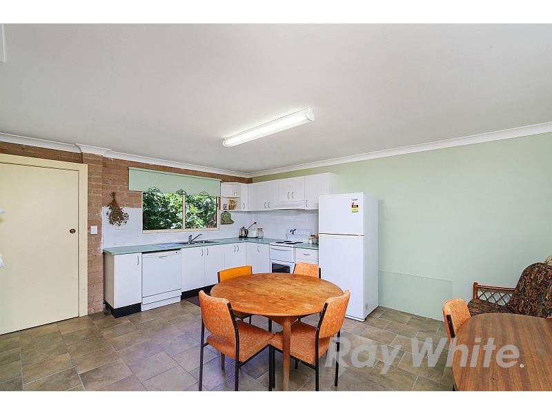 9 Crossingham Street, Canton Beach NSW 2263