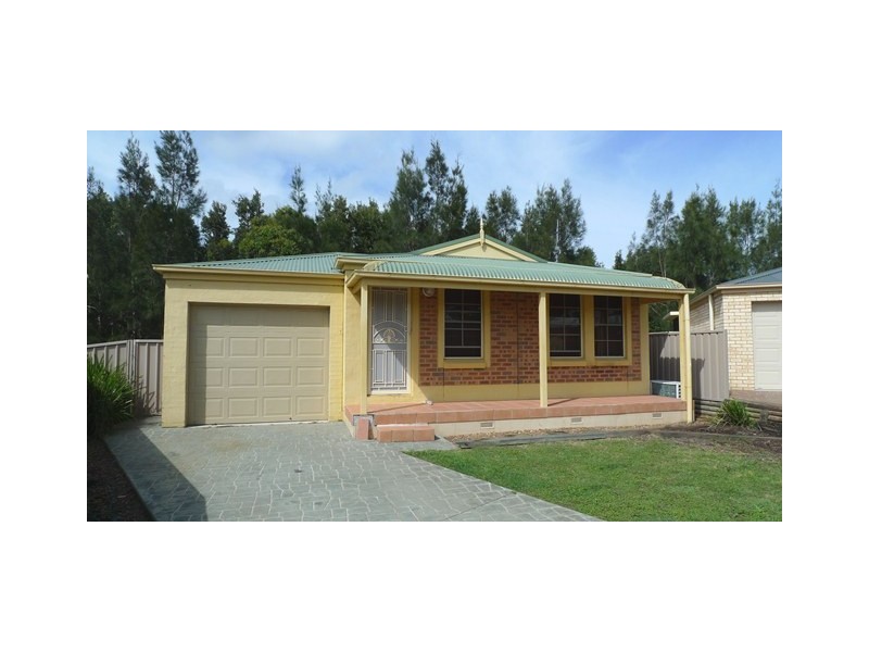 5 Staunton Court, Lake Munmorah NSW 2259