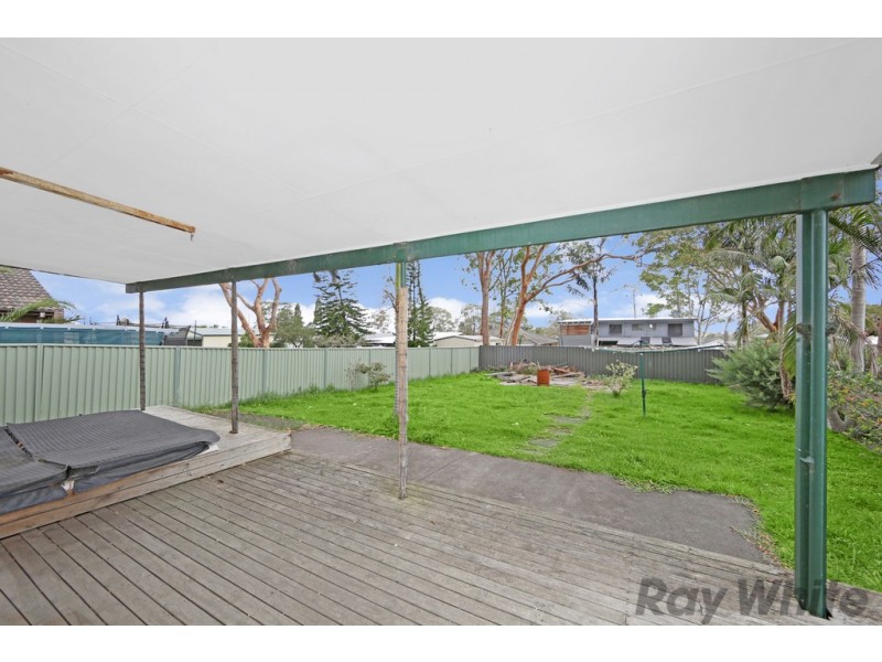 604 Pacific Highway, Lake Munmorah NSW 2259