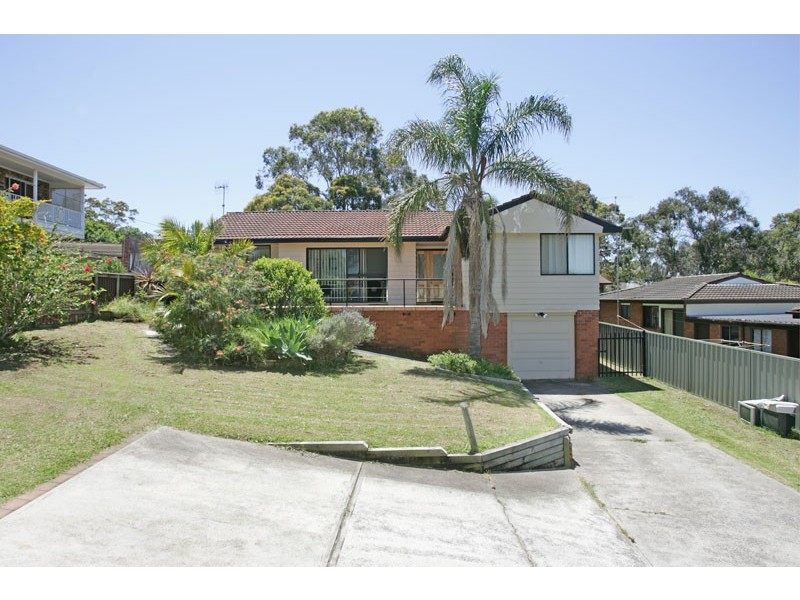 145 Wallarah Road, Gorokan NSW 2263