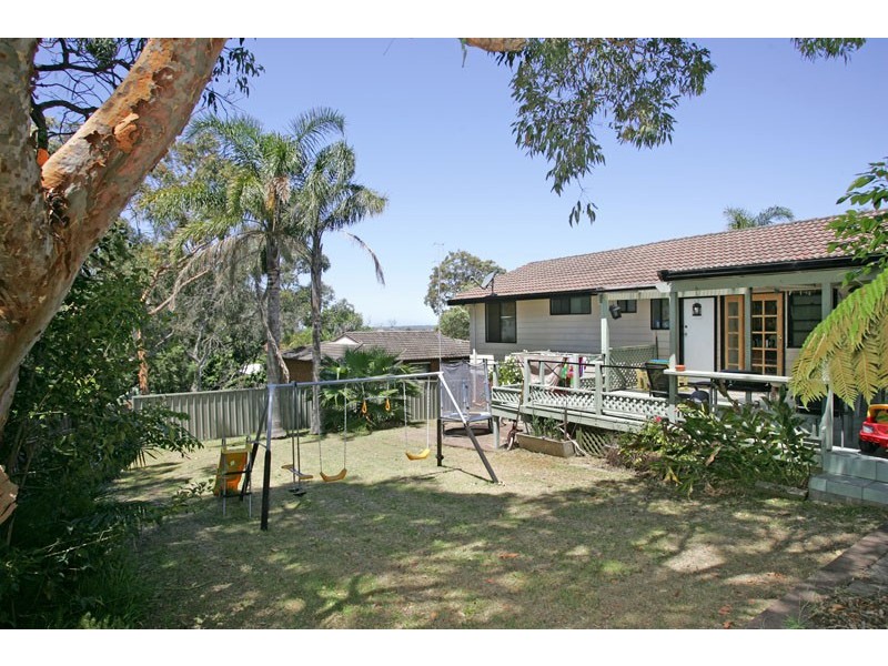 145 Wallarah Road, Gorokan NSW 2263