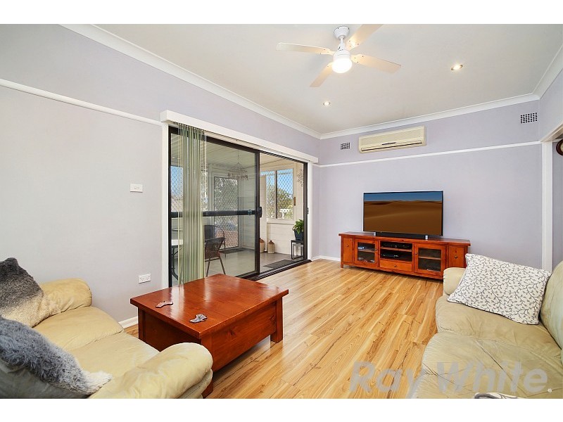 90 Brennon Road, Gorokan NSW 2263