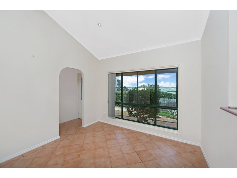 15 Winbourne Street, Gorokan NSW 2263