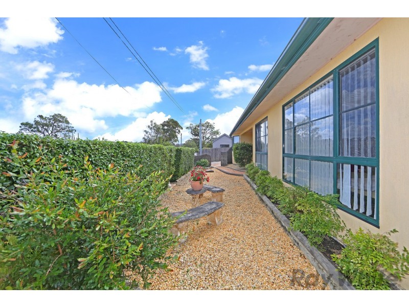15 Winbourne Street, Gorokan NSW 2263
