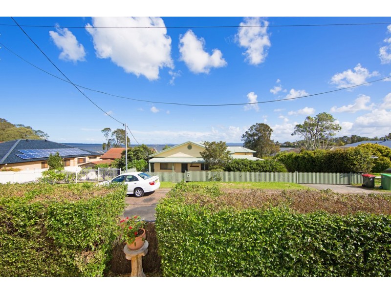 15 Winbourne Street, Gorokan NSW 2263