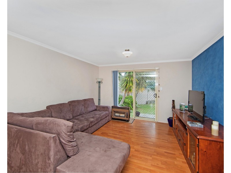 4 Pulaski Court, Lake Munmorah NSW 2259