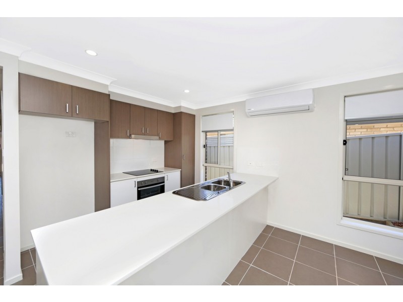 12a Mornington Circuit, Gwandalan NSW 2259