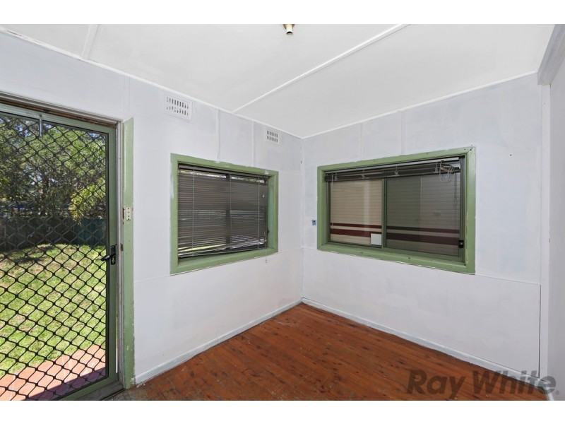 11 Kawana Avenue, Blue Haven NSW 2262