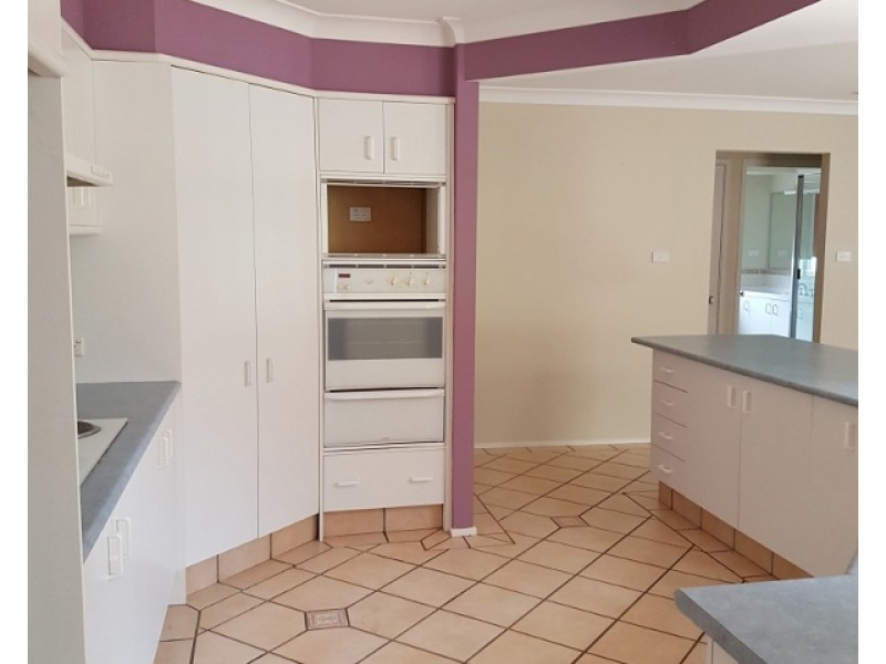 7 Kanowna Road, Warnervale NSW 2259