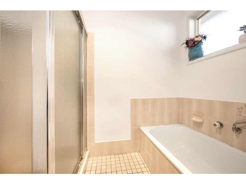 76 Hillcrest Avenue, Tacoma NSW 2259