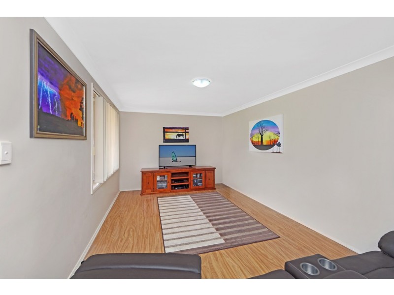 30 Scenic Circle, Budgewoi NSW 2262