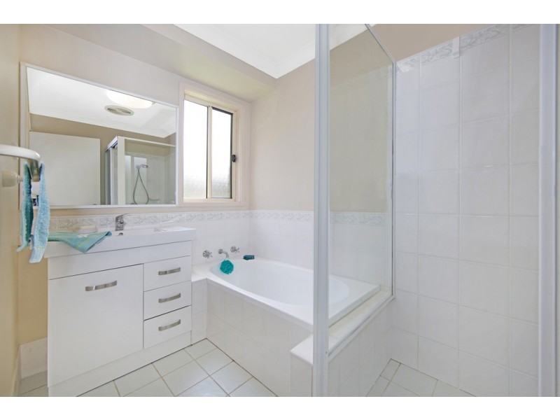 30 Scenic Circle, Budgewoi NSW 2262