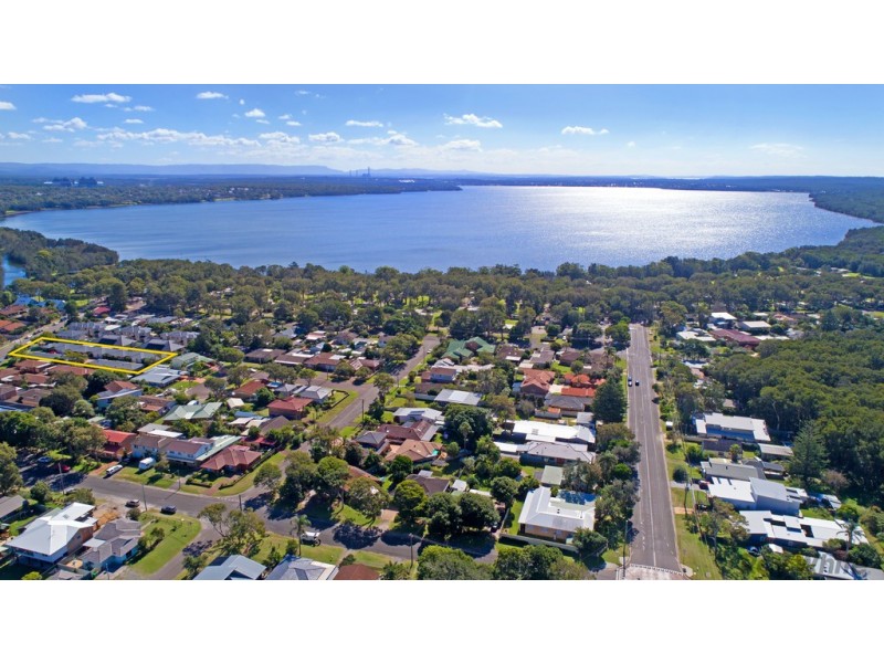 3/6-8 Lake Street, Budgewoi NSW 2262