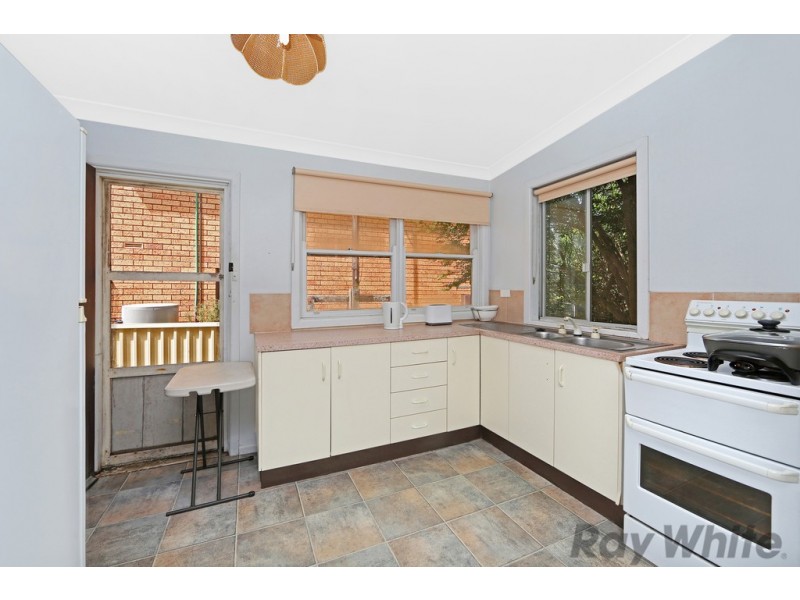 60 Woodland Parkway, Buff Point NSW 2262