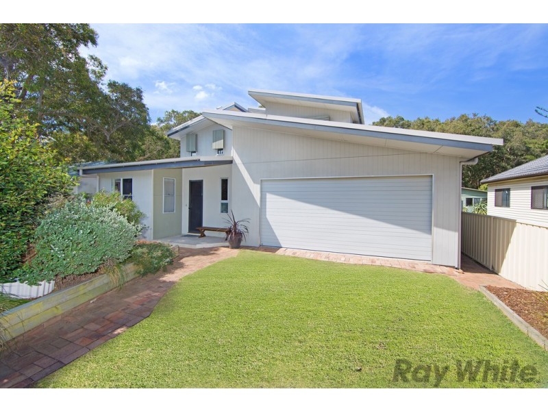 18 Ourringo Street, Budgewoi NSW 2262