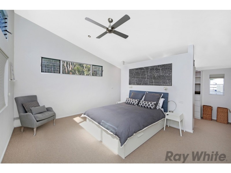 18 Ourringo Street, Budgewoi NSW 2262