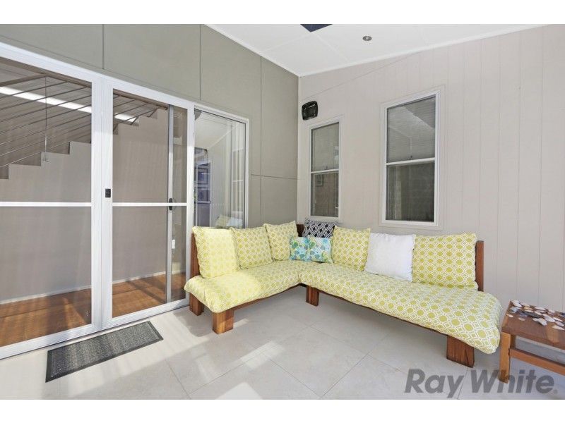 18 Ourringo Street, Budgewoi NSW 2262