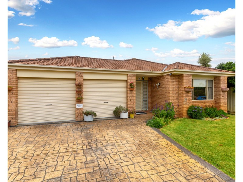 66 White Swan Avenue, Blue Haven NSW 2262