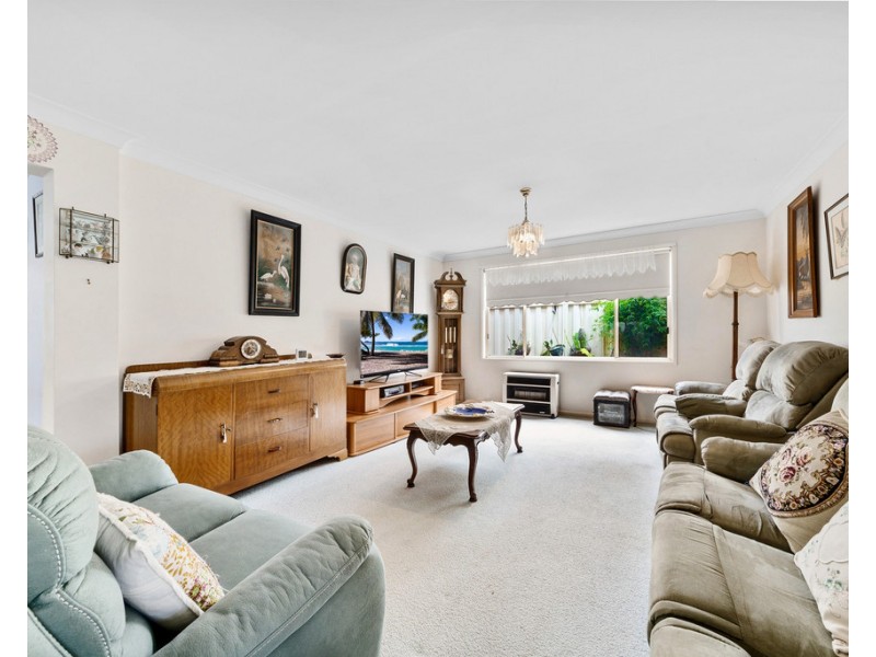 66 White Swan Avenue, Blue Haven NSW 2262