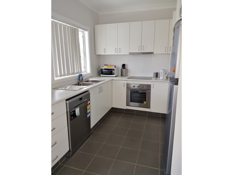 2a Koorana Avenue, Gorokan NSW 2263