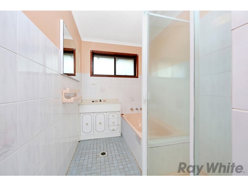 18 Noela Place, Budgewoi NSW 2262